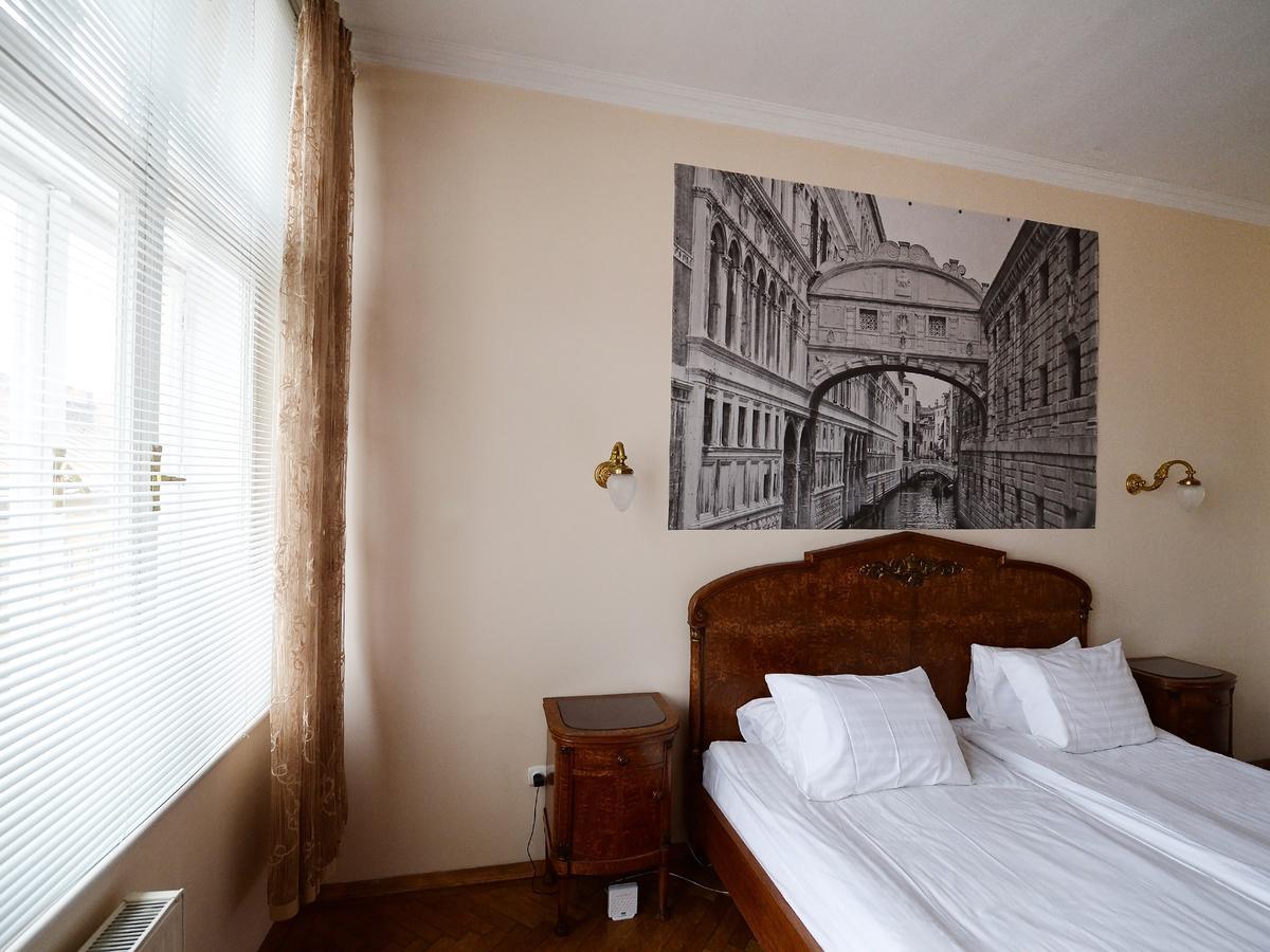The Historical Family Nest In City Centre Lviv Kültér fotó